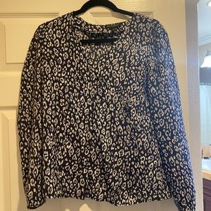Banana republic long sleeve cut out detail top